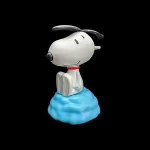 Snoopy 2018 McDonald's Peanuts Toy